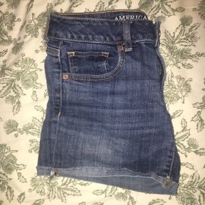 Adorable jean shorts